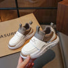 KidStride – Trendy og funktionelle – Sneakers med velcro