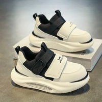 Thumbnail for KidStride – Trendy og funktionelle – Sneakers med velcro