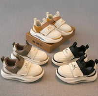 Thumbnail for KidStride – Trendy og funktionelle – Sneakers med velcro