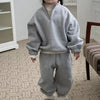 Mini Fashion™ - Fleece træningsdragt med lynlås