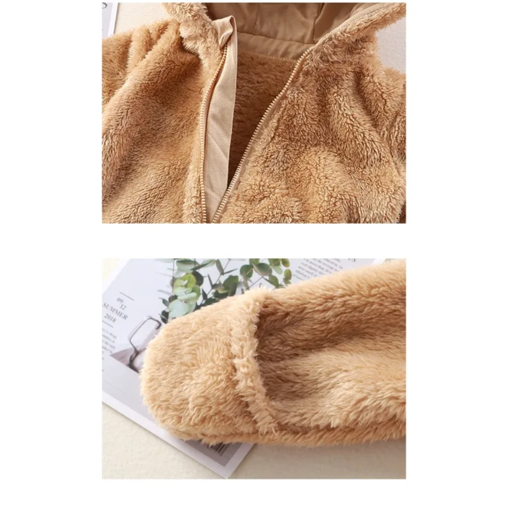 CozyBear – Blødt & varmt – Baby-onesie med dyrehætte