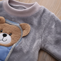 Thumbnail for CozyBear – Varmt & blødt – Træningsdragt til børn med bjørnemotiv