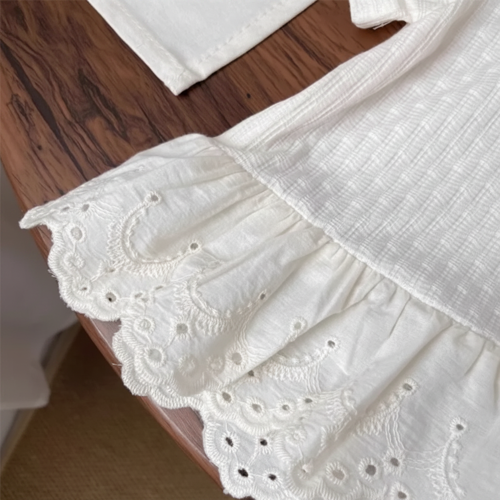 Polo Premium – Blødt & sødt – T-shirt med blondekant