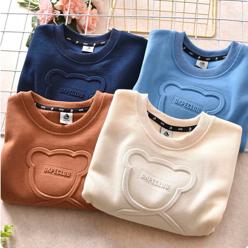 LittleCloud – Behagelig og hyggelig – Sweater med 3D-bjørnemotiv