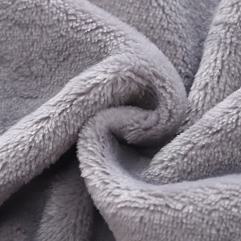 CozyBear – Varmt & blødt – Træningsdragt til børn med bjørnemotiv