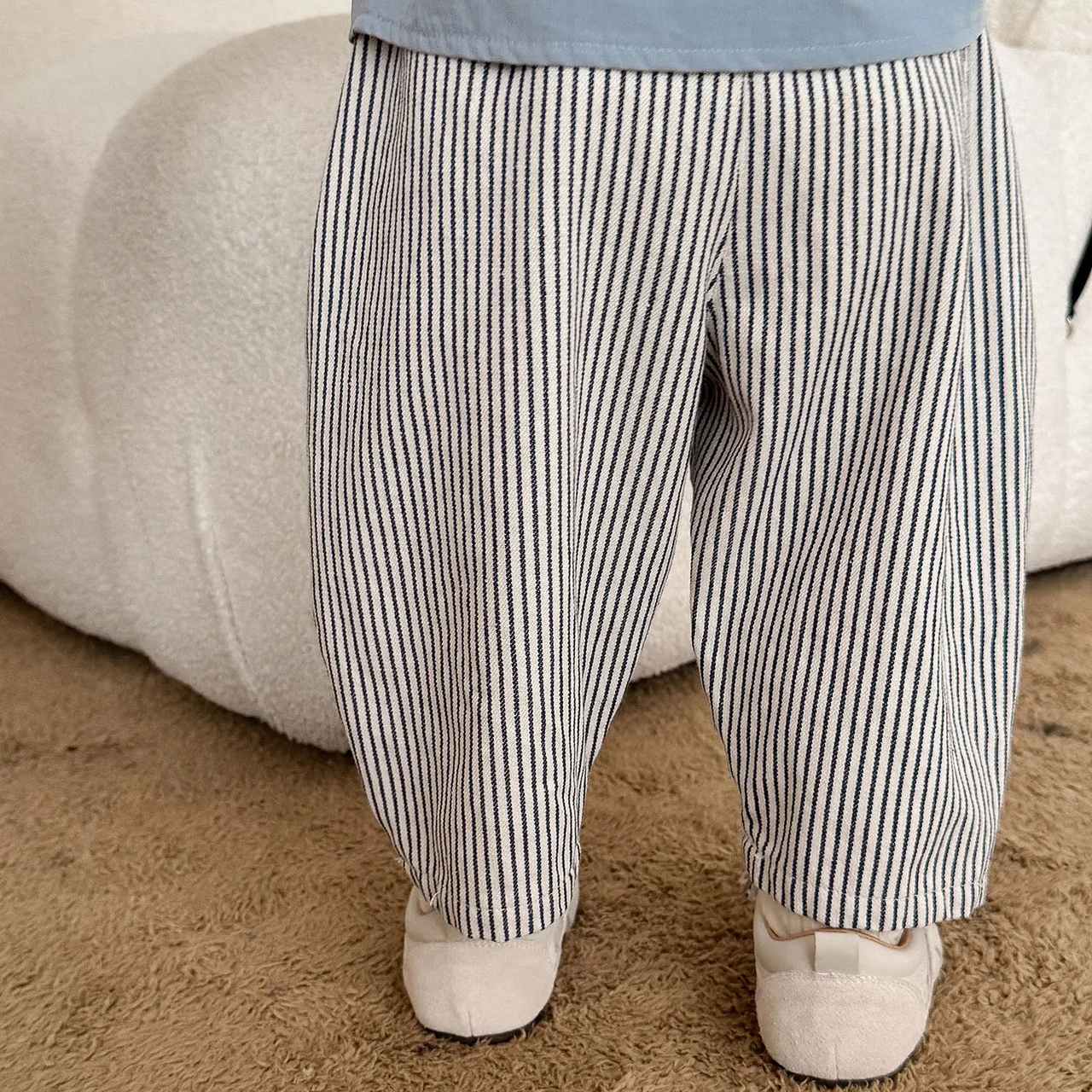 LittlePatch – Blødt og behageligt – Børnebukser med broderede detaljer