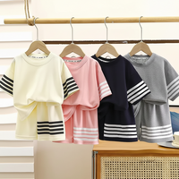 Thumbnail for MiniSport – Sport & fritid – 2-delt sæt med shorts og T-shirt