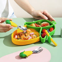 Thumbnail for MiniMeal – Sikker og skridsikker – Silikone-spisebordsæt til småbørn med bestik