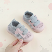 Thumbnail for TinyRunner – Sporty og åndbar - babysko i mesh med blød sål