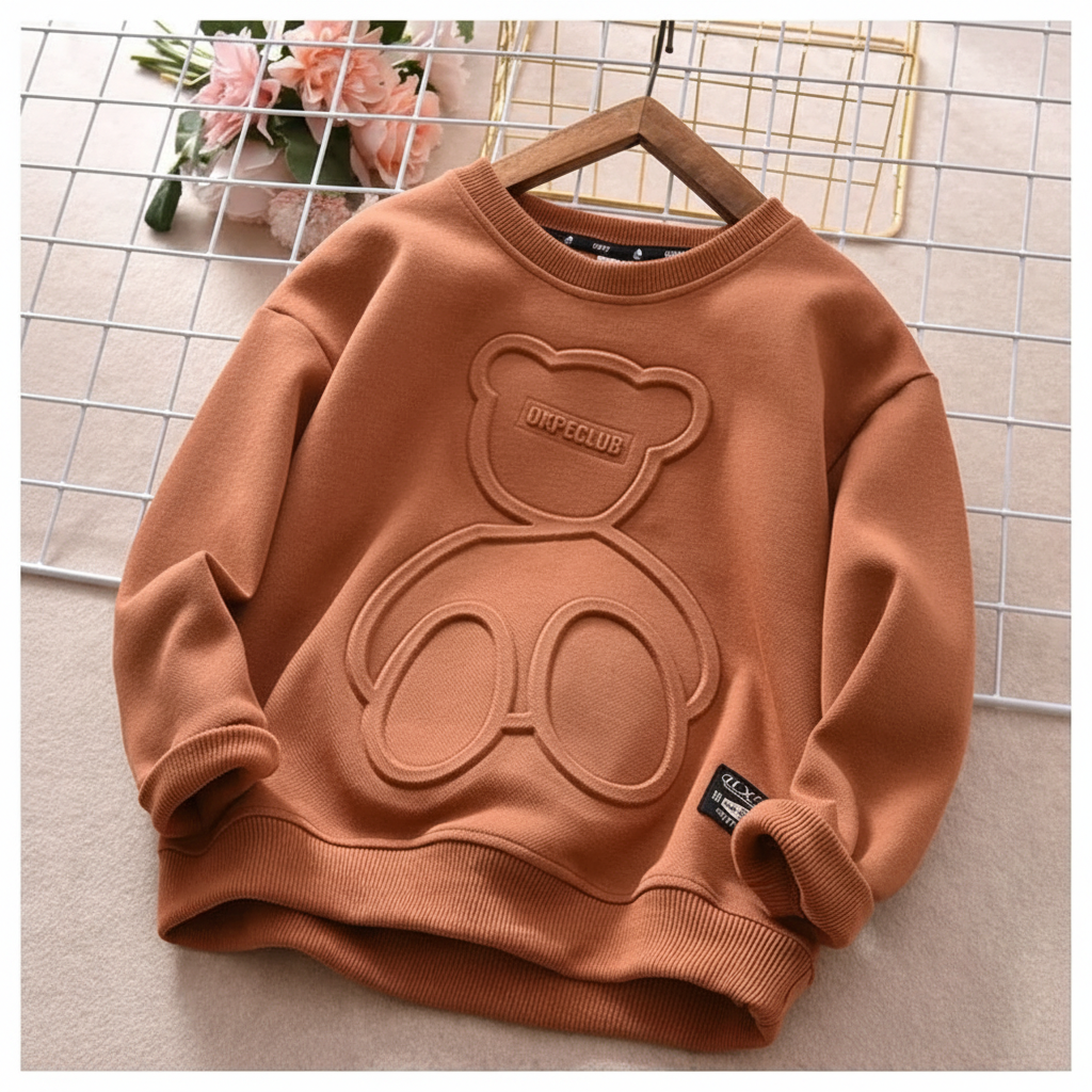LittleCloud – Behagelig og hyggelig – Sweater med 3D-bjørnemotiv