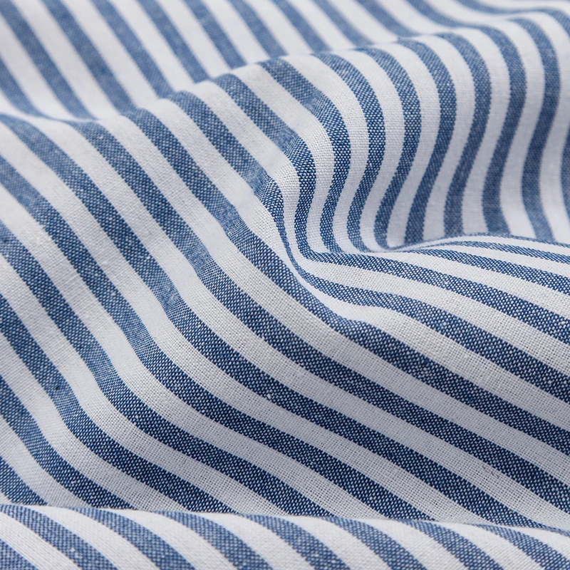LittleClassic – Elegant og behagelig – Linnedskjorte til drenge med knapdetaljer