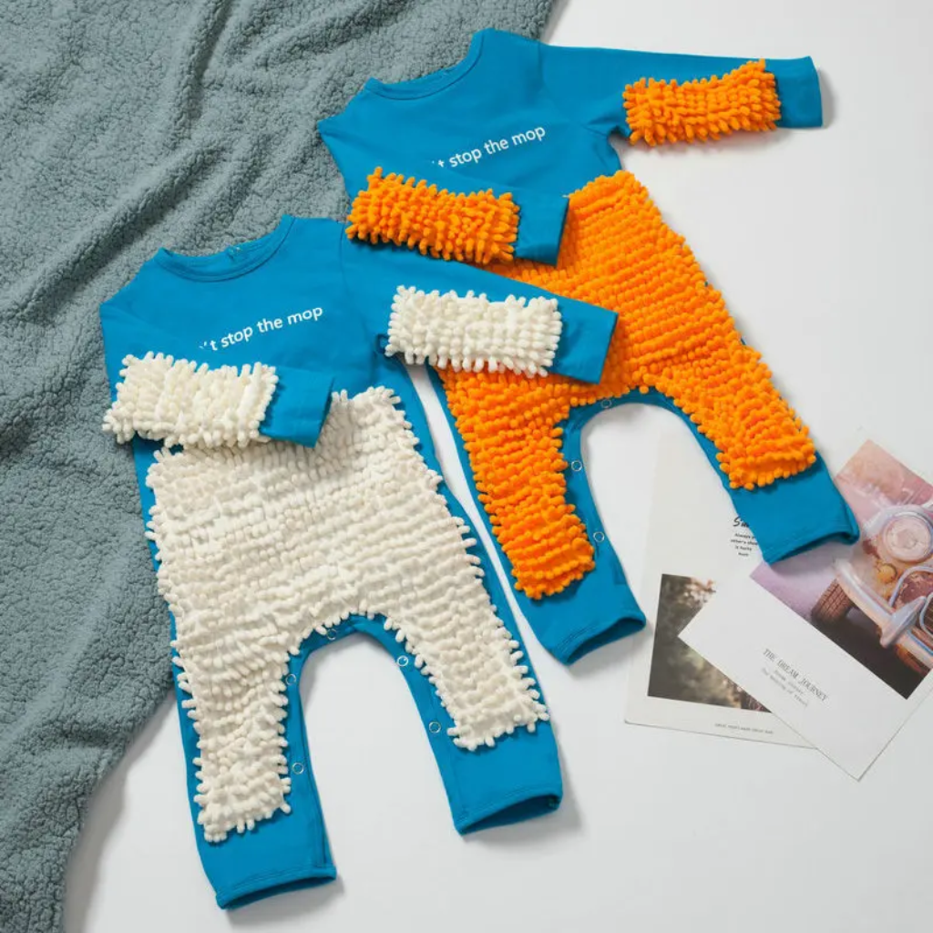 TinyCleaner – Blødt og praktisk – baby-jumpsuit til at kravle og lege i