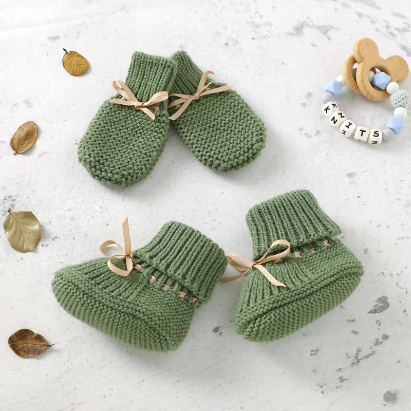 Booties & Mittens – Blødt & varmt – sæt med handsker og tøfler
