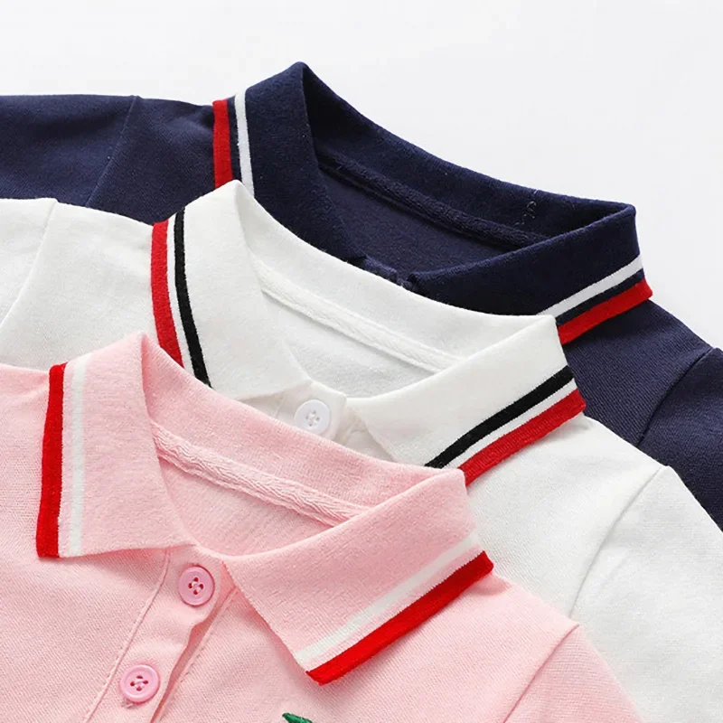 PetitJoy – Komfortabel og stilfuld – Polokjole med kirsebærprint