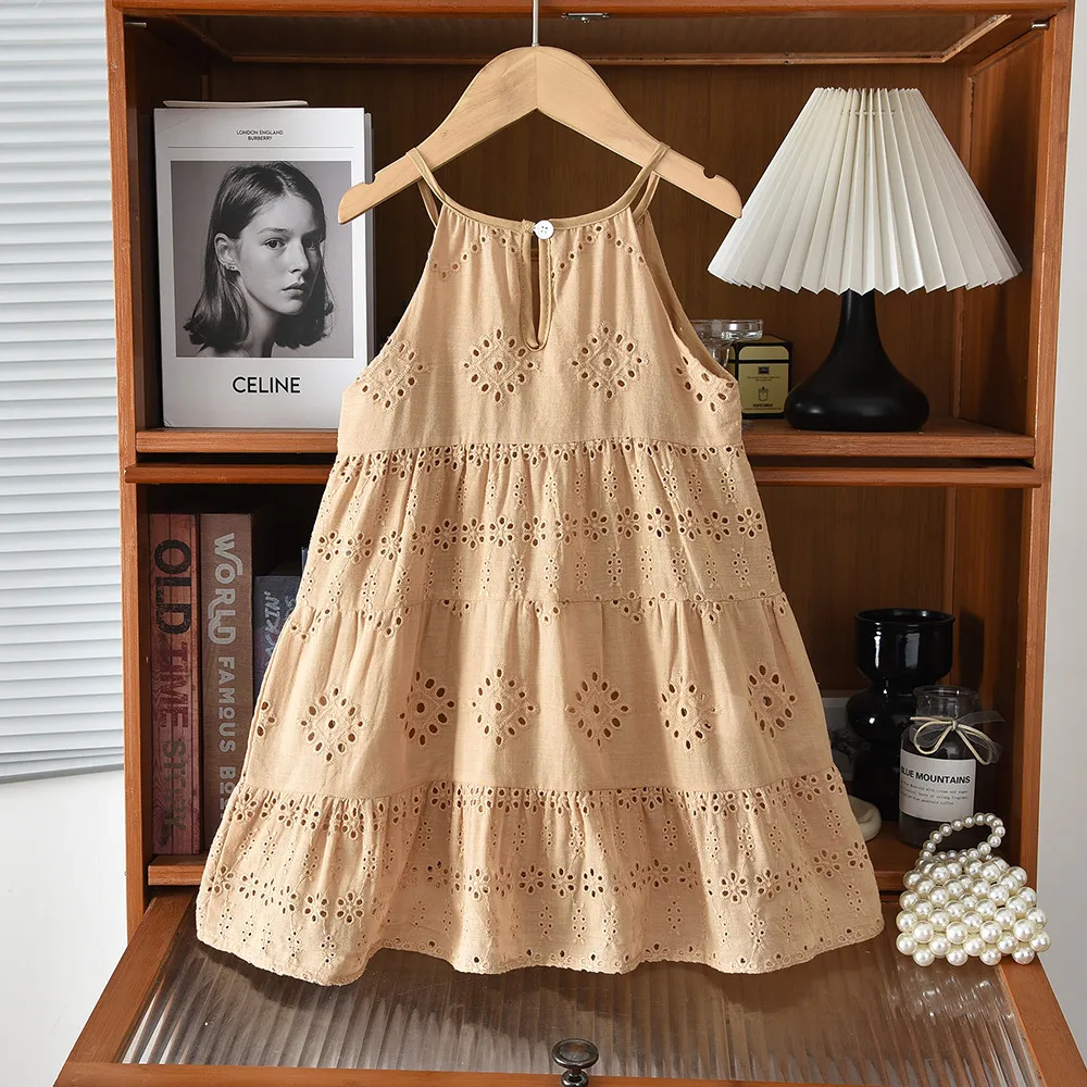 BohoBelle – Elegant og behagelig – Kjole med broderidetaljer