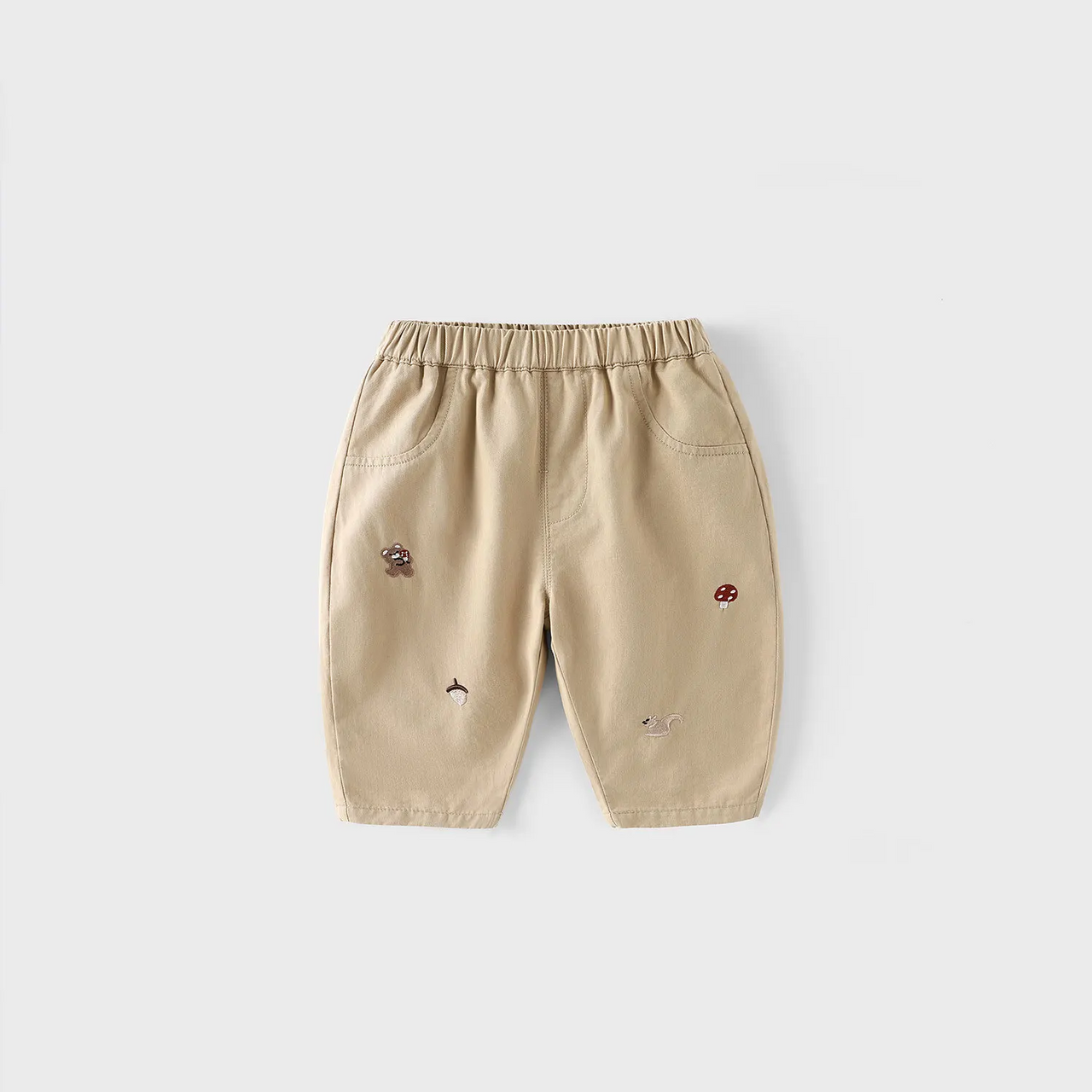LittlePatch – Blødt og behageligt – Børnebukser med broderede detaljer