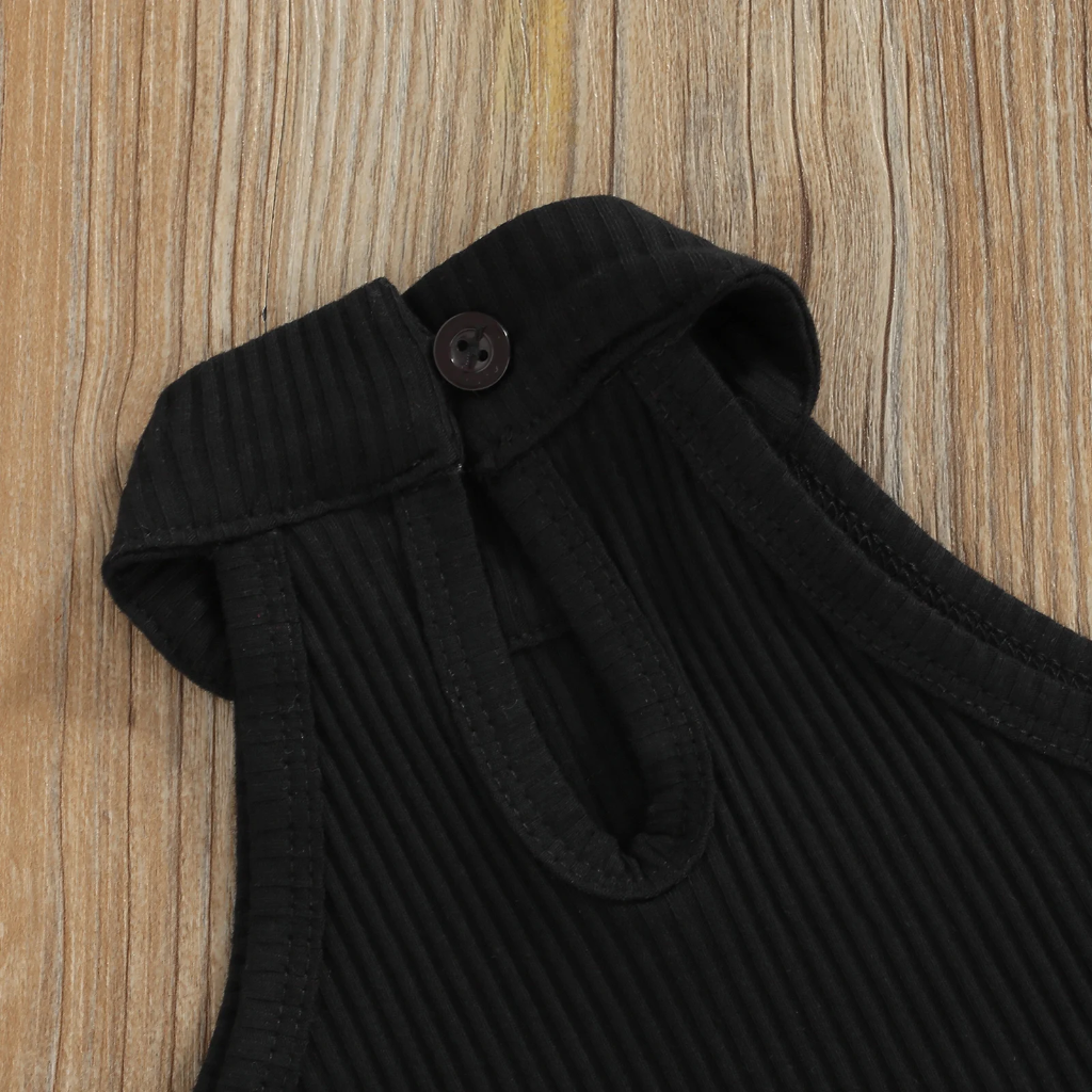 MiniFashionista – Elegant & Trends – Pigesæt med top, shorts og hoftetaske