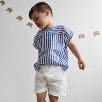 Thumbnail for LittleClassic – Elegant og behagelig – Linnedskjorte til drenge med knapdetaljer