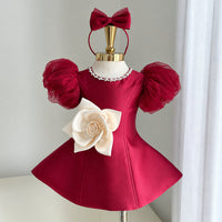 Thumbnail for LittleRose – Elegant og festligt – Pige-kjole med 3D-blomst og pufærmer