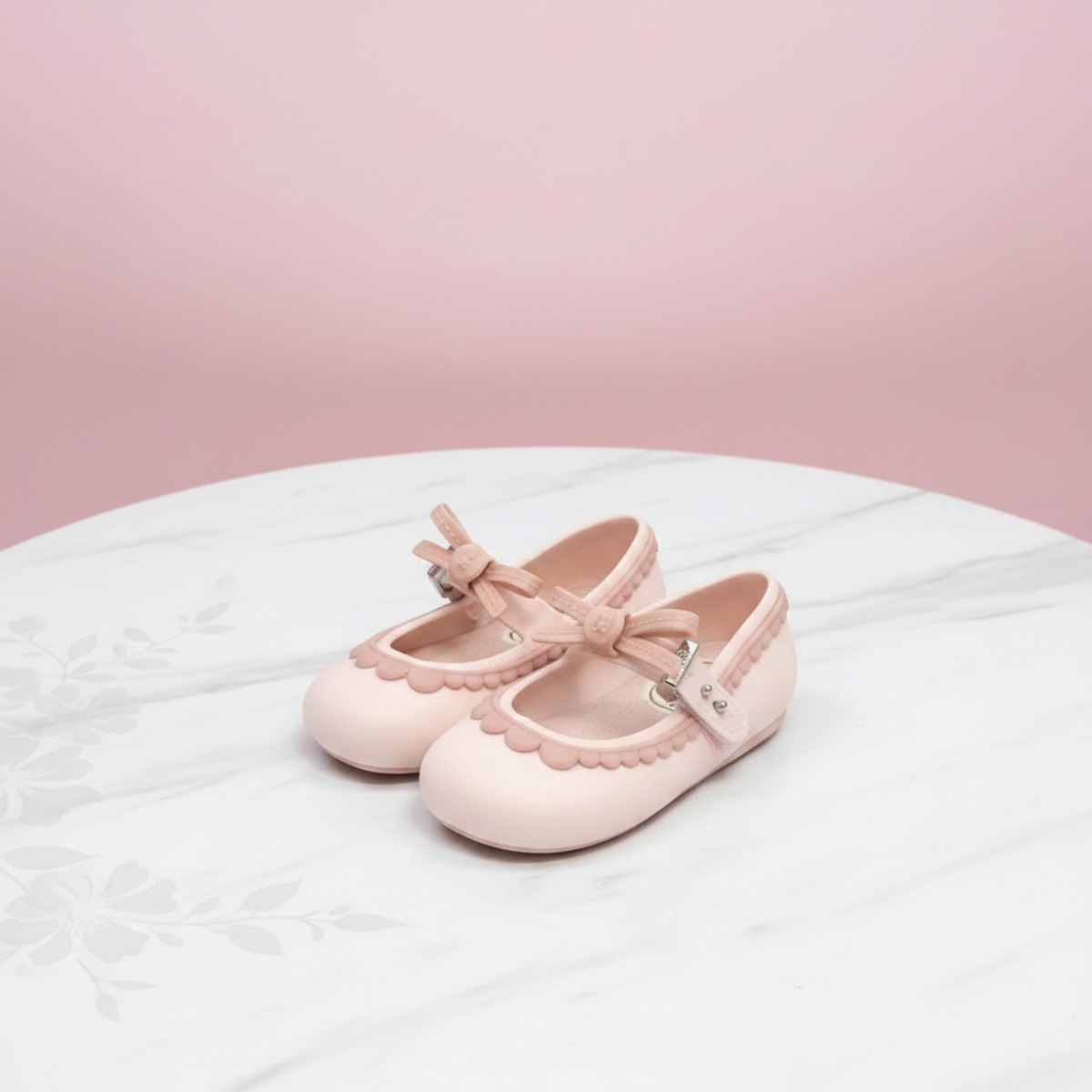 MiniChic – Elegance & stil – Børnesko med sløjfe