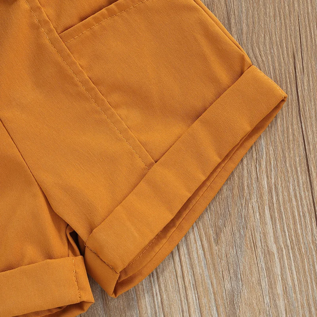 MiniFashionista – Elegant & Trends – Pigesæt med top, shorts og hoftetaske
