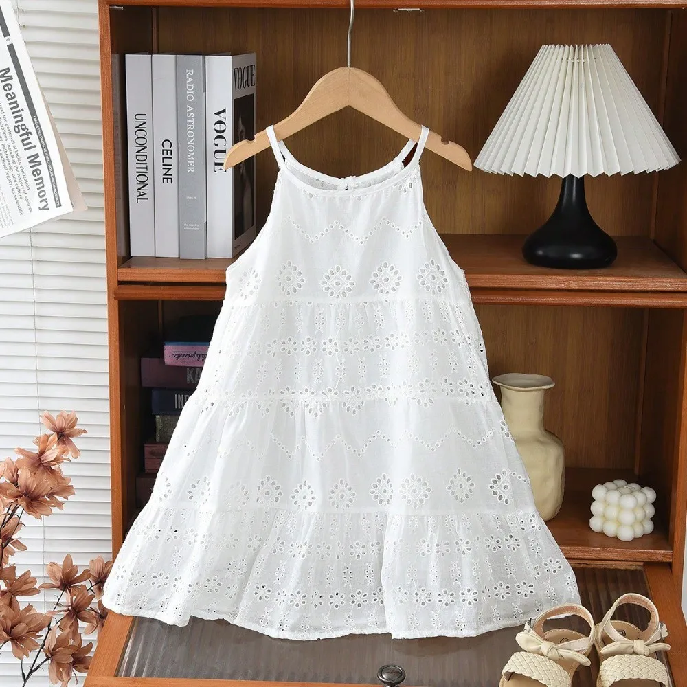 BohoBelle – Elegant og behagelig – Kjole med broderidetaljer