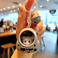 Thumbnail for Glowing Astronaut Charm – Sød & lysende – Astronaut-taskehænger