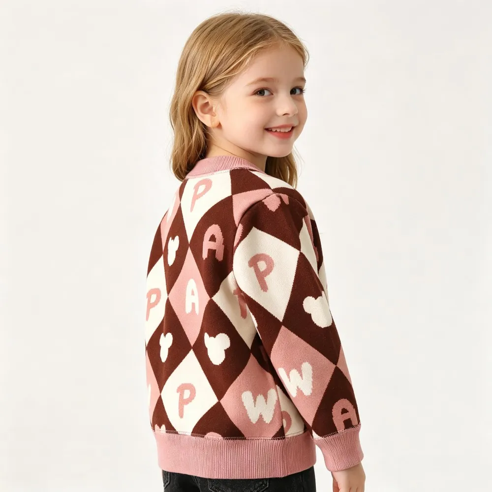 CozyCardi – Blød & Varm – Strikket Cardigan med Søde Prints