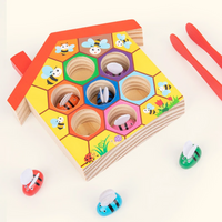 Thumbnail for HoneyHive – Montessori & Pædagogisk – Sorteringsspil med bier i træ