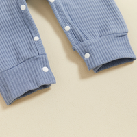Thumbnail for CuddleBaby – Hej, jeg er ny her – Sæt med baby-jumpsuit og hue