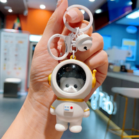 Thumbnail for Glowing Astronaut Charm – Sød & lysende – Astronaut-taskehænger