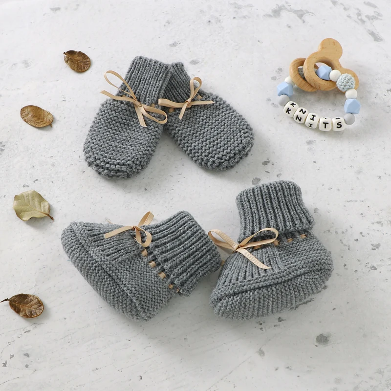 Booties & Mittens – Blødt & varmt – sæt med handsker og tøfler