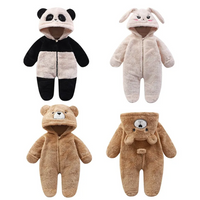 Thumbnail for CozyBear – Blødt & varmt – Baby-onesie med dyrehætte