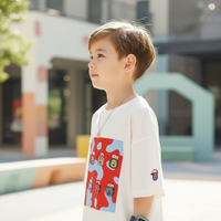Thumbnail for TinyTrend – Afslappet og stilfuldt – Børnet-shirt med farverigt printmønster