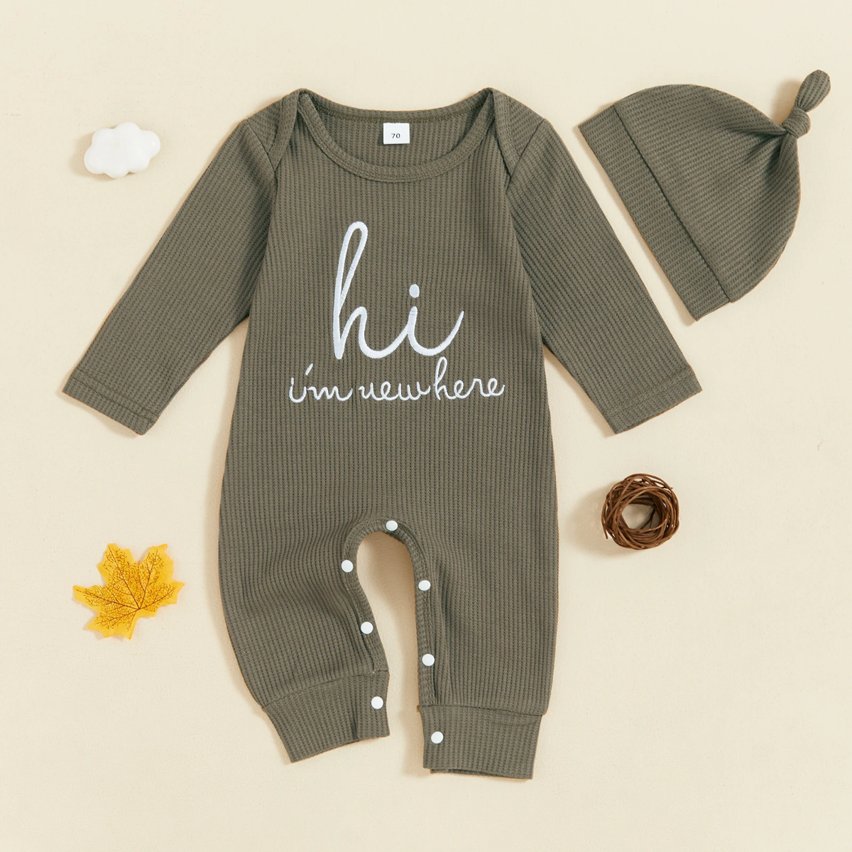 CuddleBaby – Hej, jeg er ny her – Sæt med baby-jumpsuit og hue