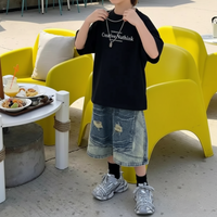 Thumbnail for MiniStyle – Kvalitet og stil – 'Creative Nuthink'-T-shirt