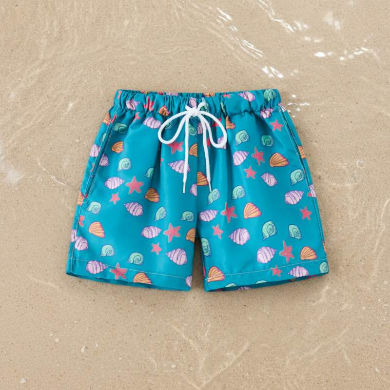 Beach Shorts – Let og legende – Tropiske badebukser til børn