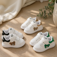 Thumbnail for Bear Sneakers – Komfortabel & sød – Børnesneaker med bjørnemotiv