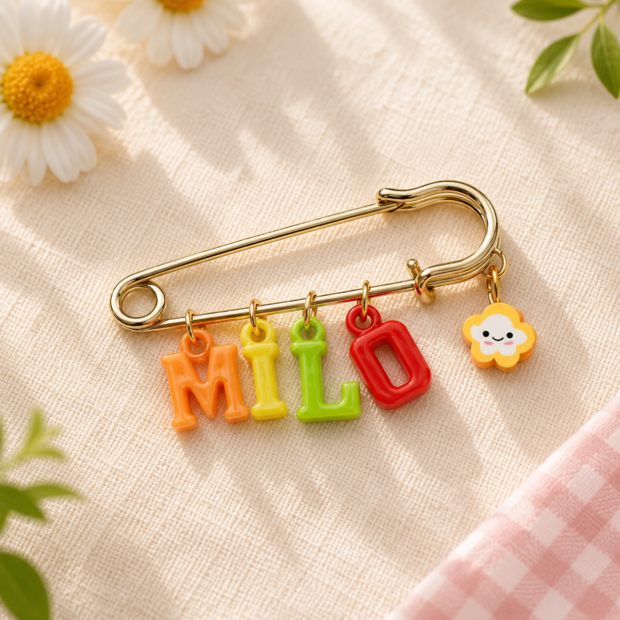 Personalized Charm Pin – Personligt & stilfuldt – Navnebroche