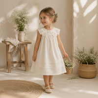 Thumbnail for Sleeveless Dress – Elegant og behagelig – Kjole med blonderkrave