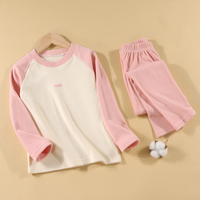 Thumbnail for CozyBabe – Blødt og behageligt – pyjamasæt til børn