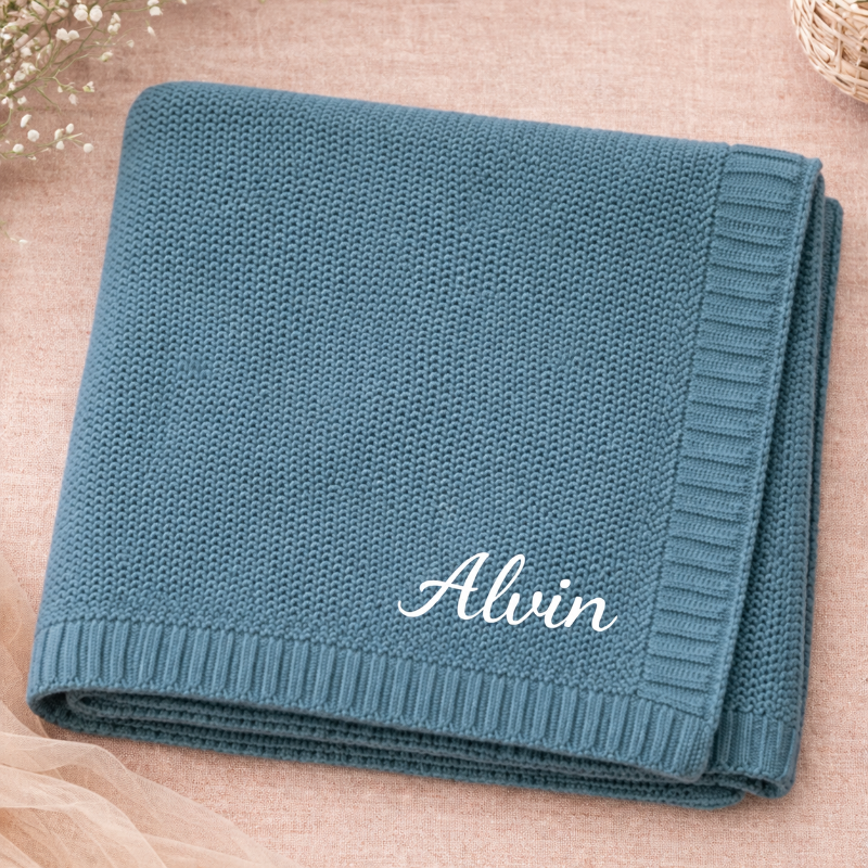 Personalized Baby Blanket – Blødt & unikt – Personligt broderet tæppe i bomuld
