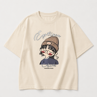 Thumbnail for CuteStyle – Trendy og behagelig – T-shirt med oversized tegneserieprint