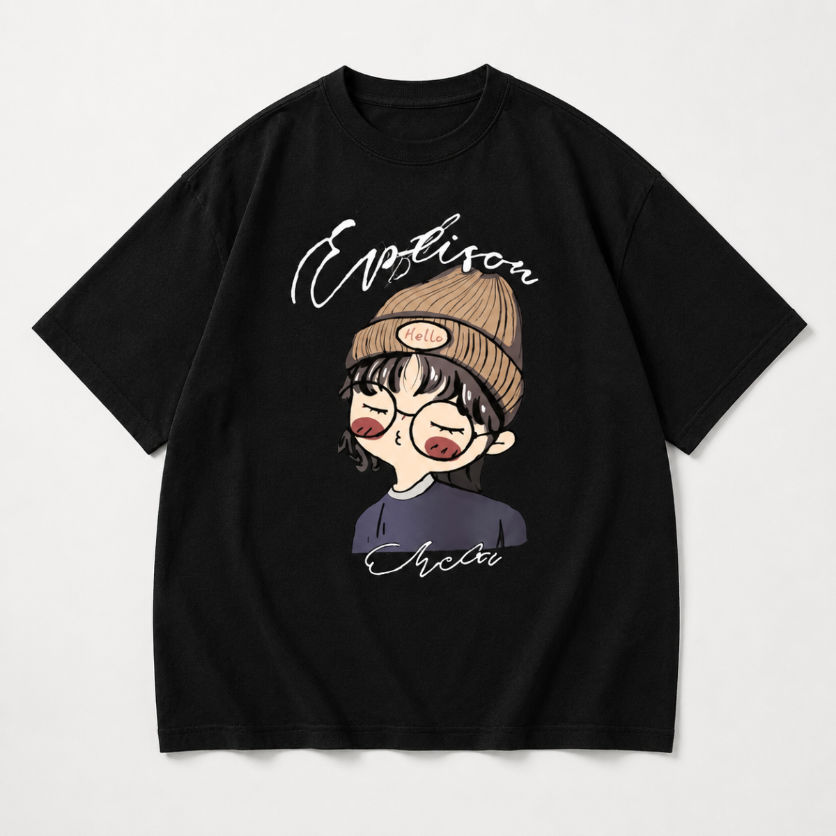 CuteStyle – Trendy og behagelig – T-shirt med oversized tegneserieprint