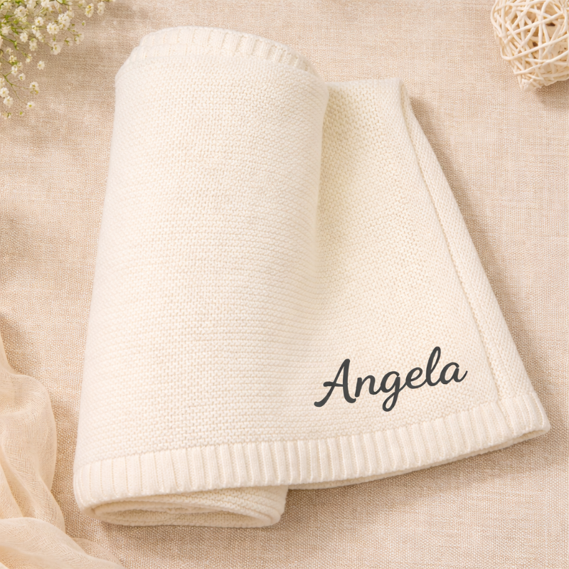 Personalized Baby Blanket – Blødt & unikt – Personligt broderet tæppe i bomuld