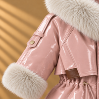 Thumbnail for CozyParka – Varm og blød – Vinterjakke til piger med plys-krave