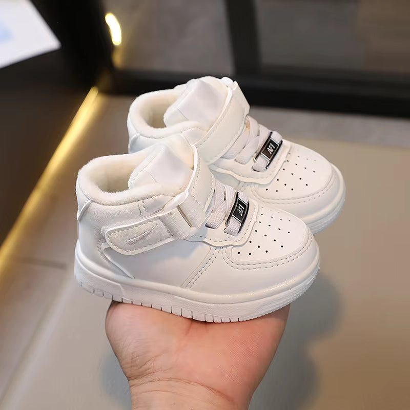 KidTrend – Robuste og bløde – Sneakers til småbørn