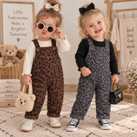 Thumbnail for LeopardChic – Trendy og behagelig – Pige-overalls med leopardmønster
