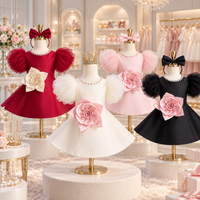 Thumbnail for LittleRose – Elegant og festligt – Pige-kjole med 3D-blomst og pufærmer