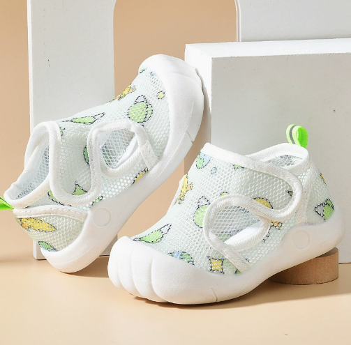 Puddle Play Pals™ - Nemme at tage på - Sandaler til børn